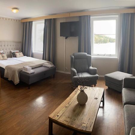 Bjoerkuddens Hotell & Restaurang Sandoverken ภายนอก รูปภาพ
